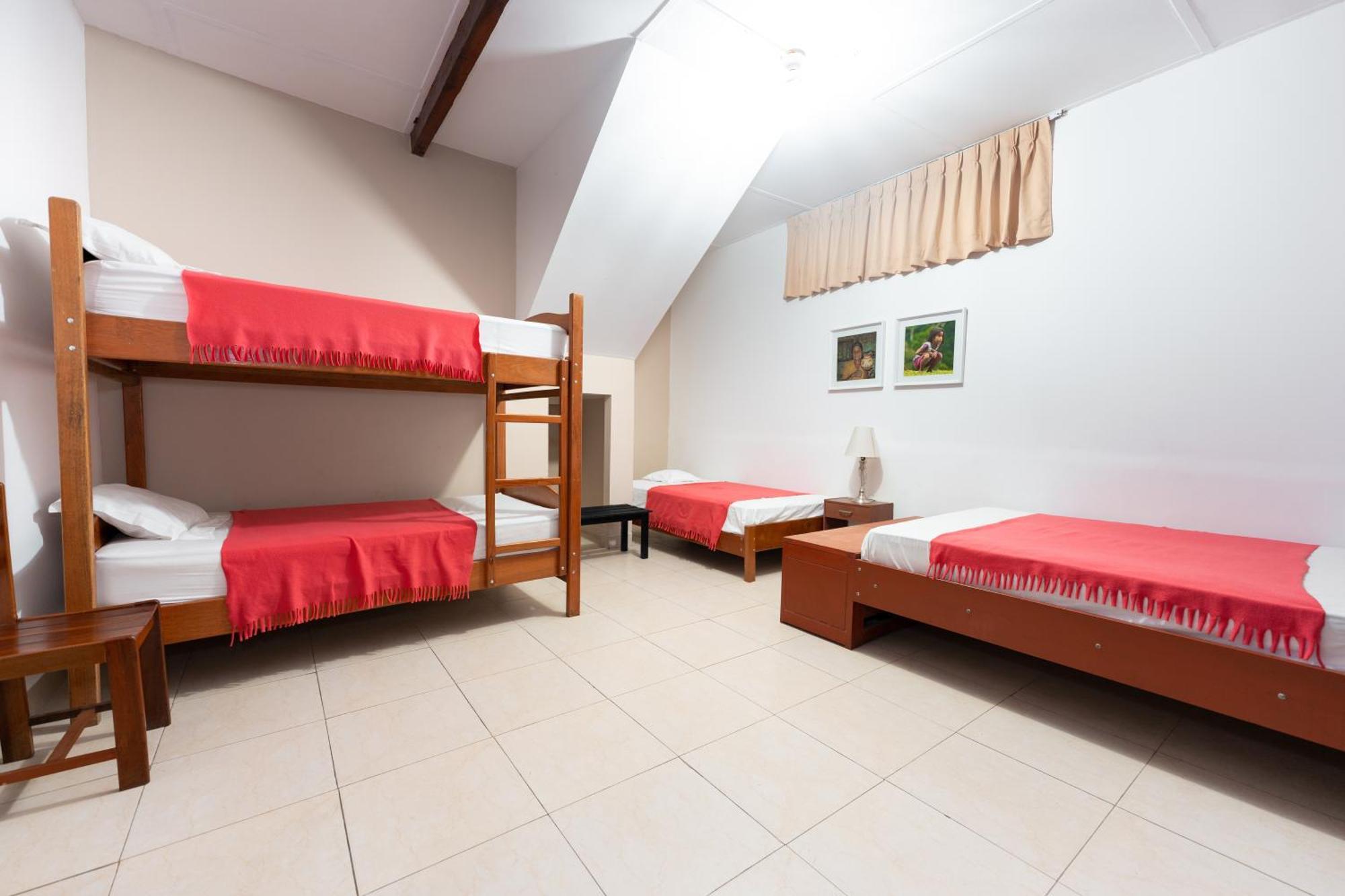 Hostal "Centrika" Tarapoto Eksteriør bilde